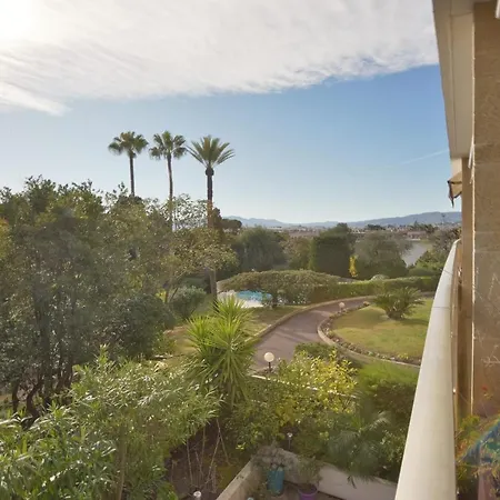2-br With Pool & Garage - 10 Min Walk To Center Lägenhet Cannes