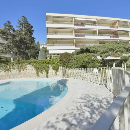 2-br With Pool & Garage - 10 Min Walk To Center *